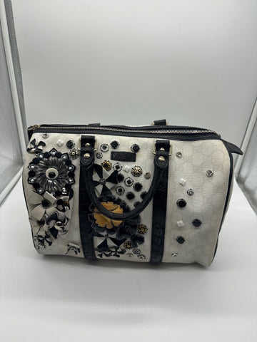 Gucci White GG Supreme Canvas Floral Appliqué Medium Joy Boston Bag 197395002058