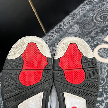 Jordan 4 White Cement - EU 42.5