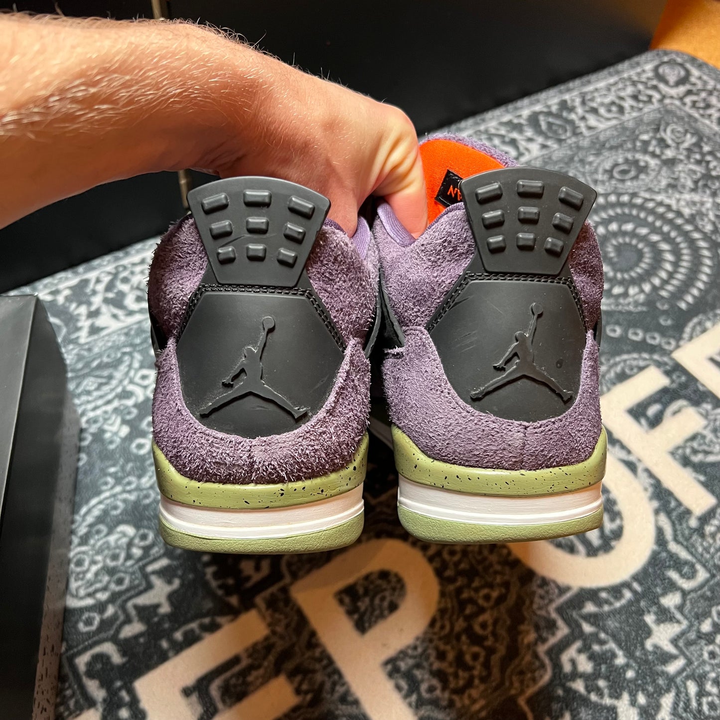 Jordan 4 Canyon Purple - EU 45