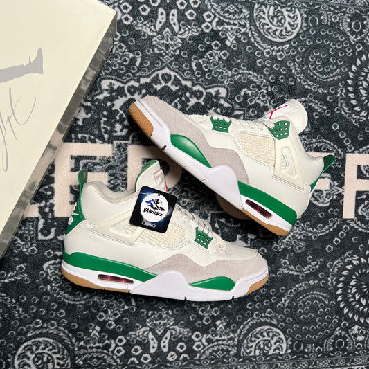 Jordan 4 SB Pine Green - EU 42.5