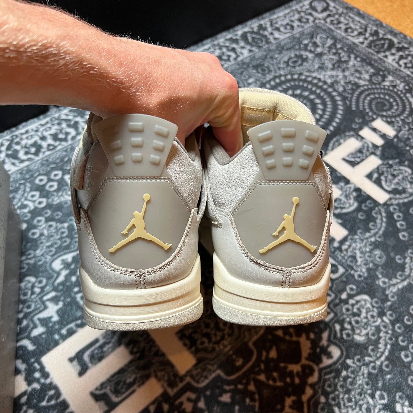 Jordan 4 Craft Photon Dust - EU 45