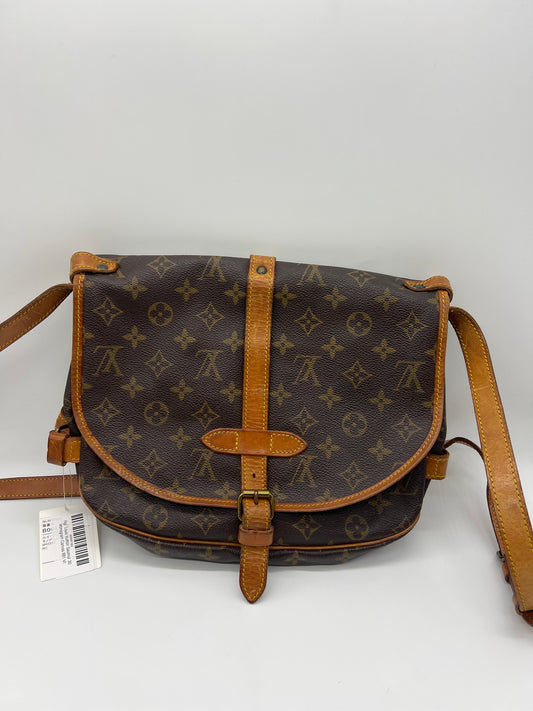 Louis Vuitton Saumur 30 Monogram Canvas 881 VI