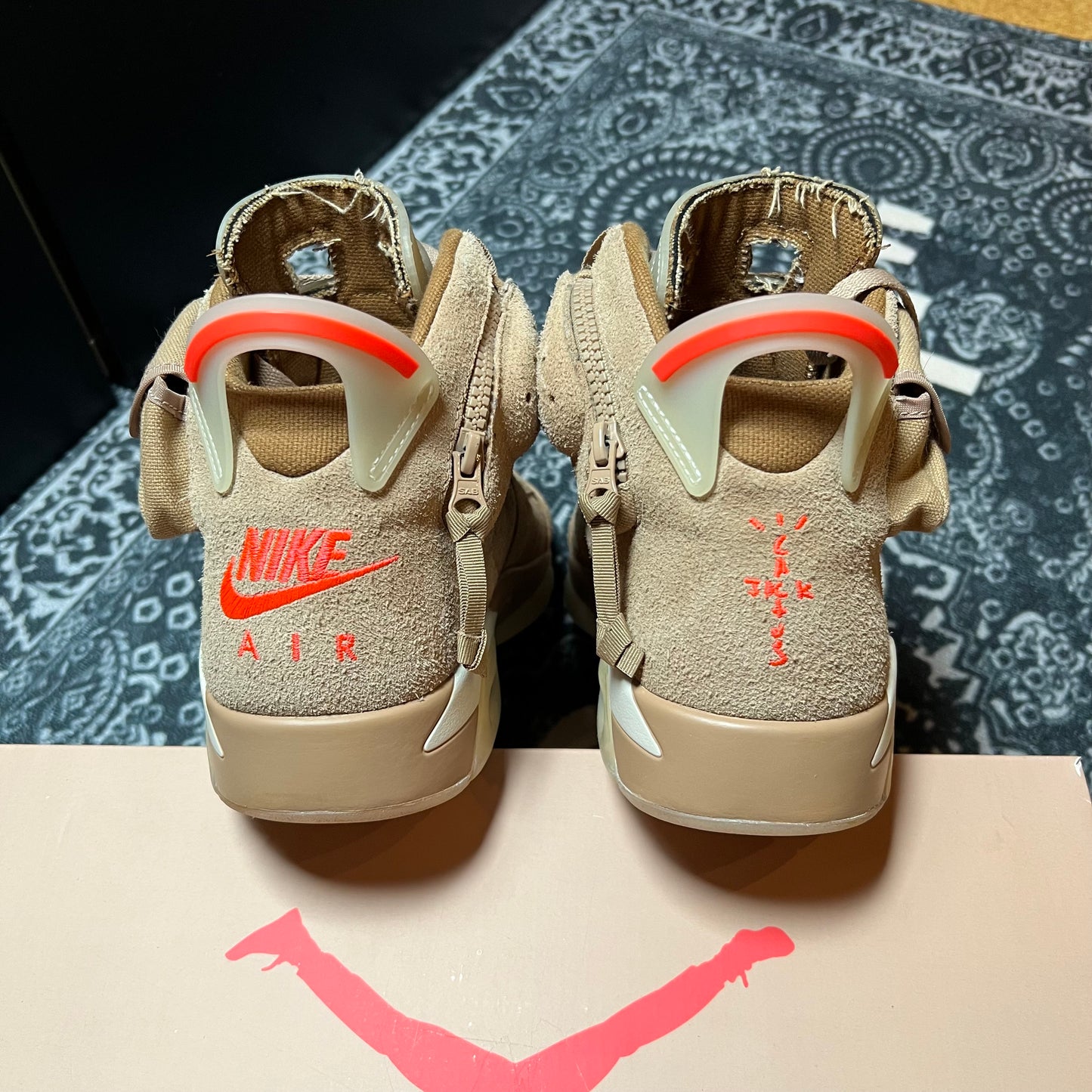 Jordan 6 Travis Scott British Khaki - EU 45