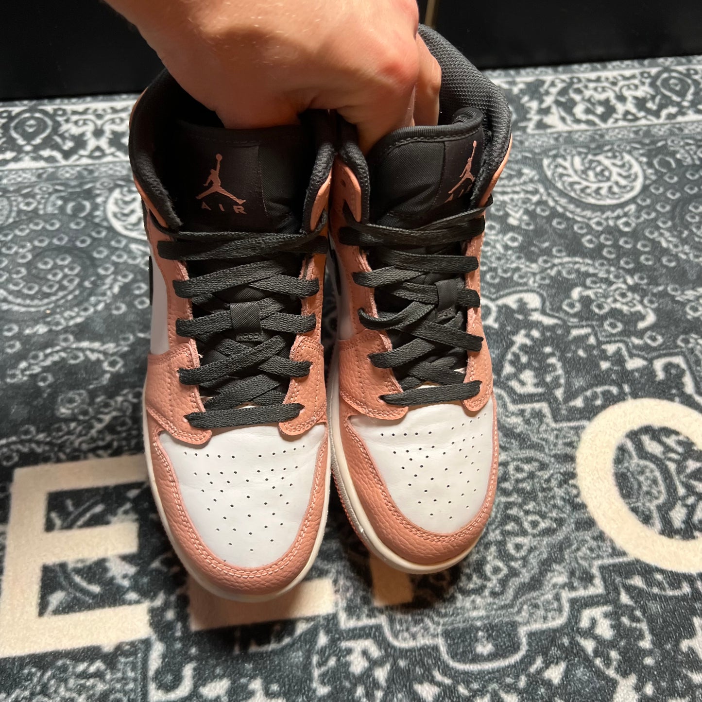 Jordan 1 Mid Pink Quartz - EU 39