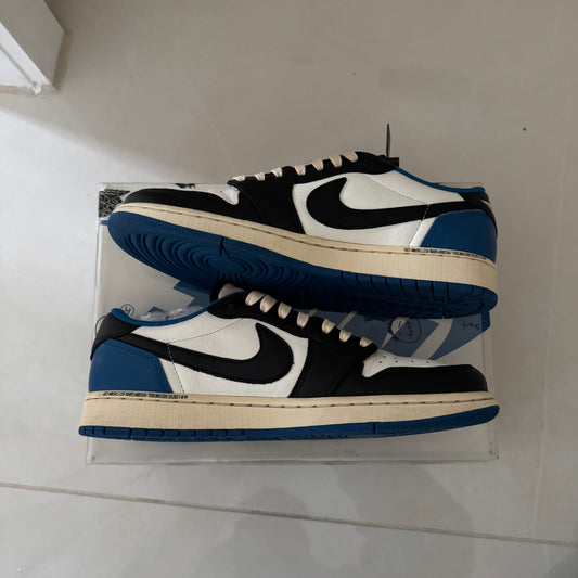 Jordan 1 low Travis Scott Fragment 42.5EU