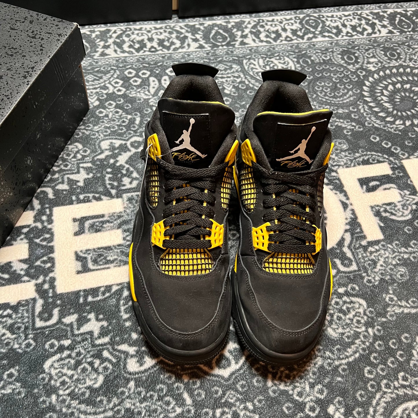 Jordan 4 Yellow Thunder - EU 43