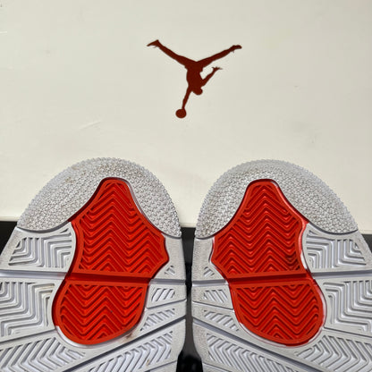 Jordan 4 Metallic Orange – EU 41