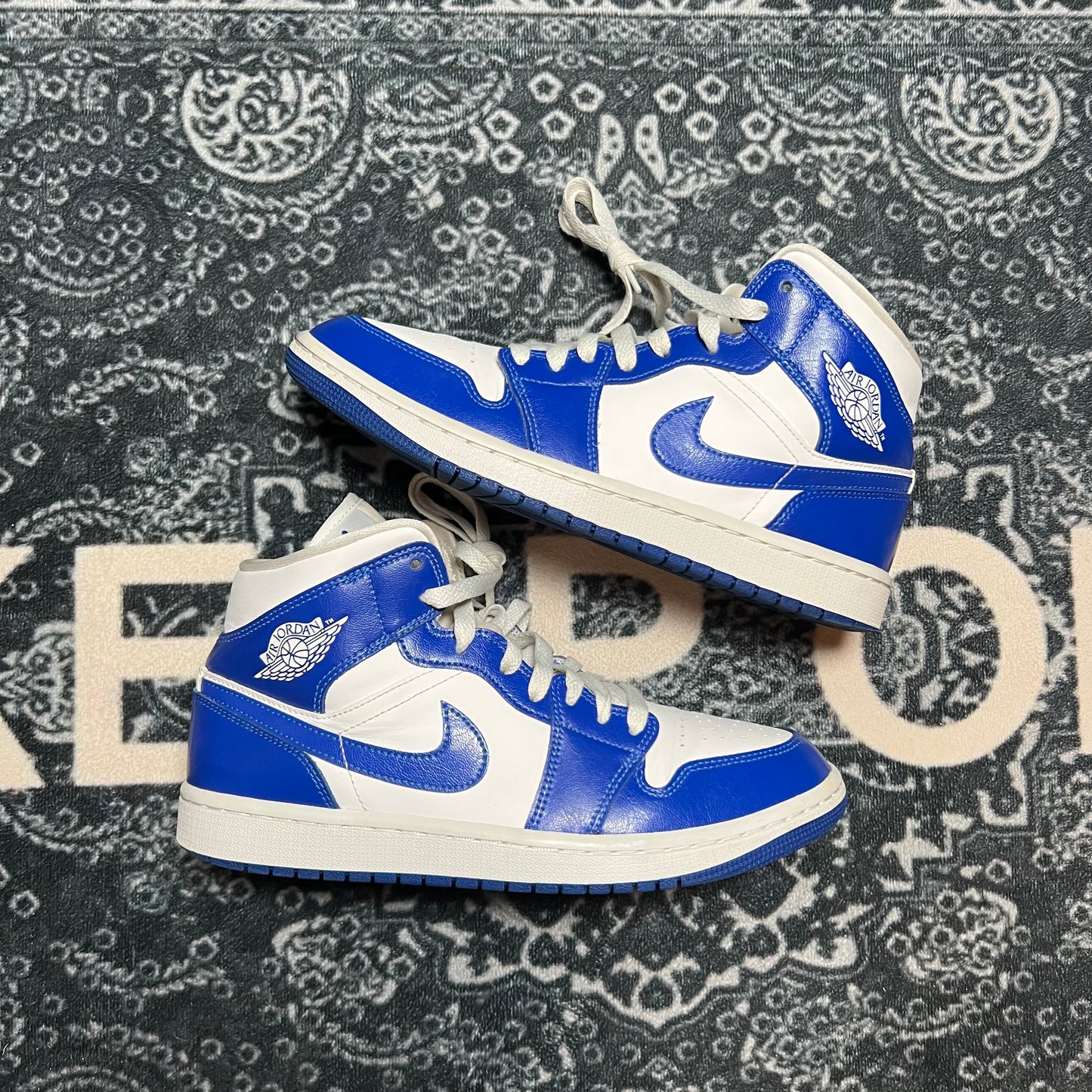 Jordan 1 Mid Kentucky - EU 40.5