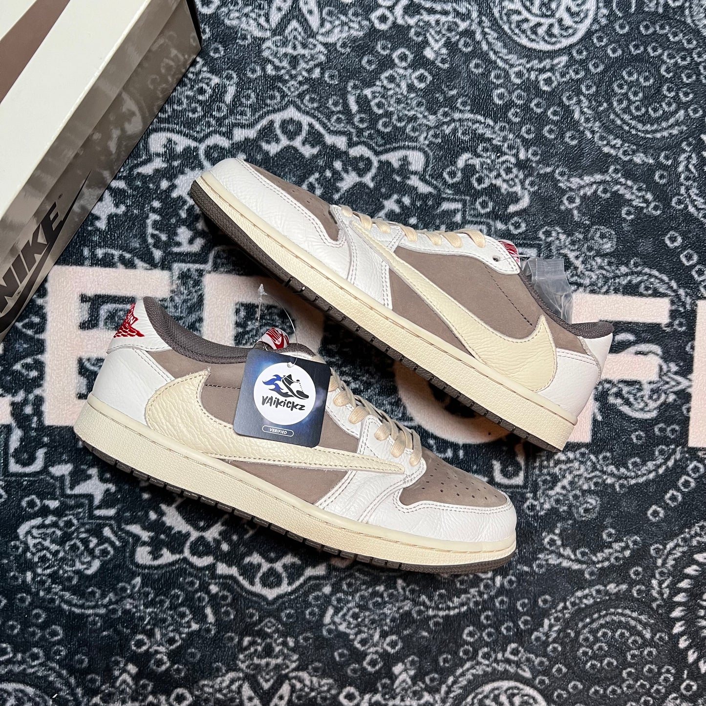 Jordan 1 low Travis Scott Reverse Mocha - EU 42.5