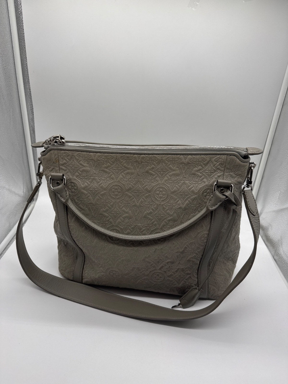 Louis Vuitton Monogram Lambskin Antheia Ixia FO1141