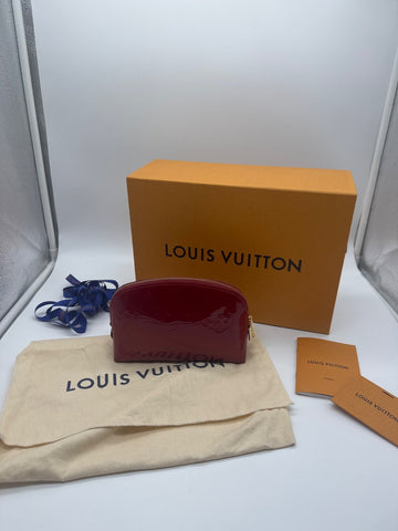 Louis Vuitton Cosmetic Pouch Monogram Vernis Leather Pomme d'Amour SR0163