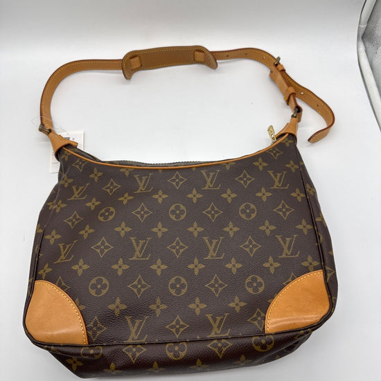 Louis Vuitton Boulogne 30 Monogram Canvas