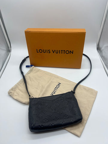 Louis Vuitton Pallas Clutch Monogram Empreinte Noir (Uniformes Edition)