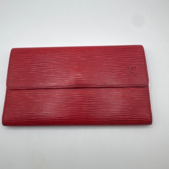 Louis Vuitton Porte-Trésor International Epi Red LO0932