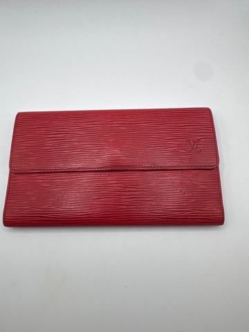Louis Vuitton Porte-Trésor International Epi Red LO0932