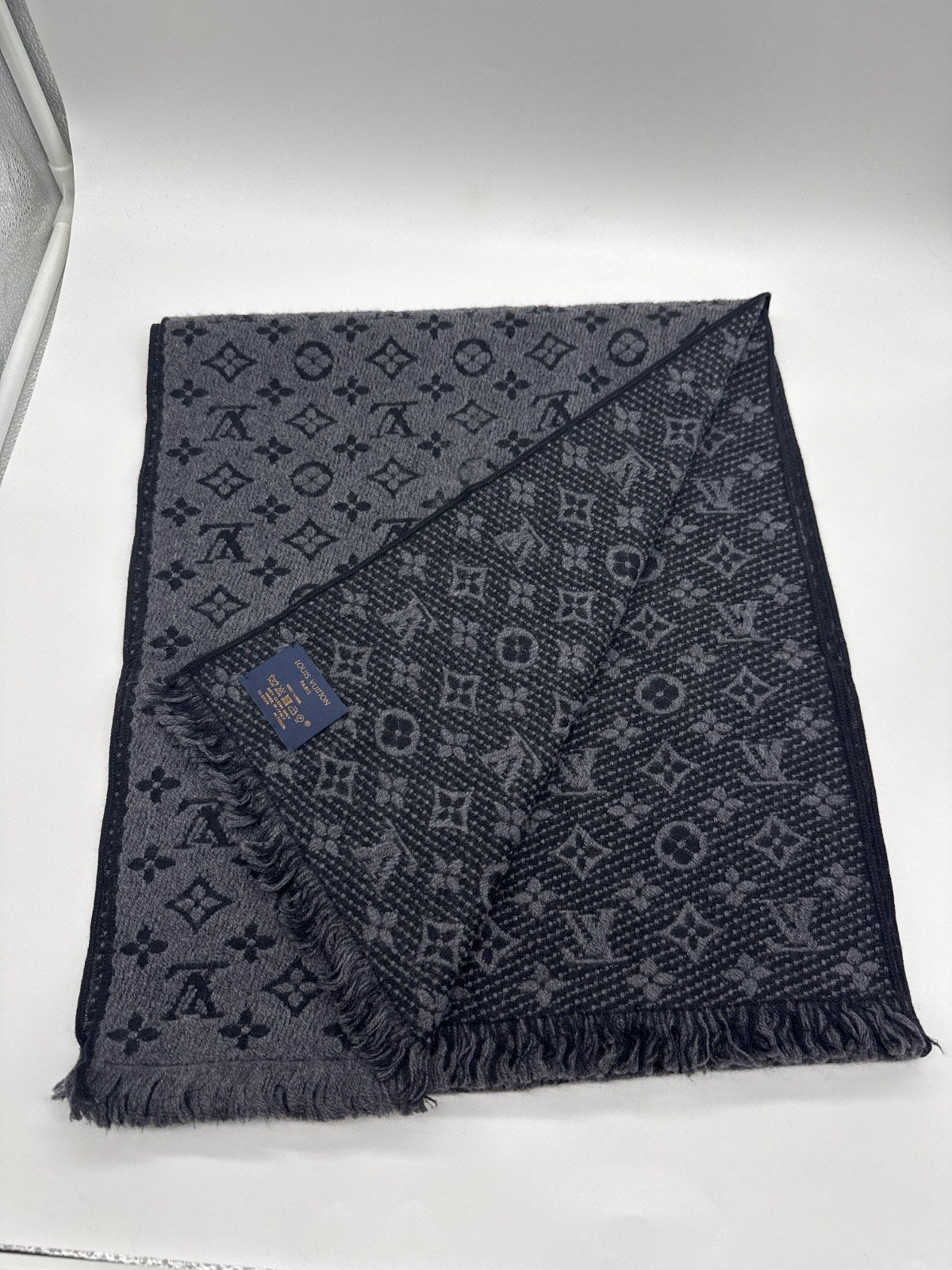 Louis Vuitton Scarf Wool Silk Anthracite