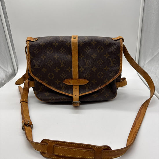 Louis Vuitton Saumur 30 Monogram Canvas FH0940