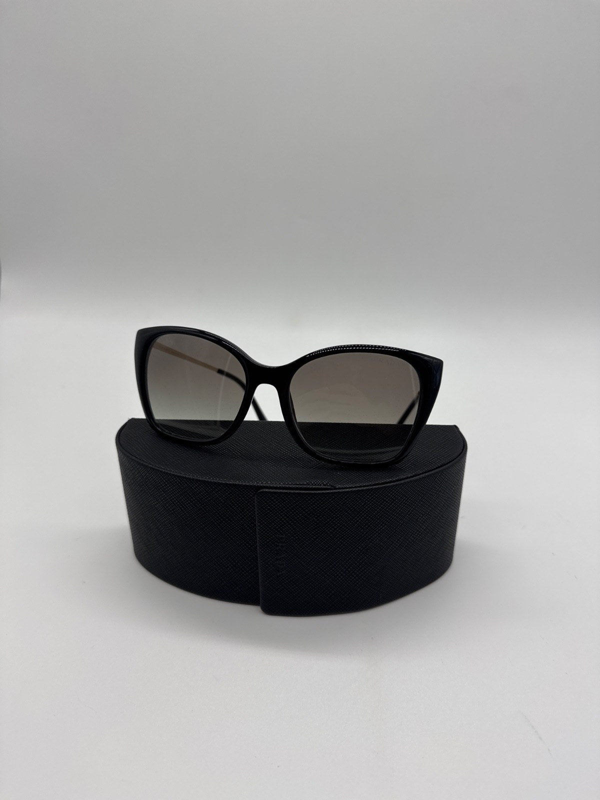 Prada PR Sonnenbrille Schwarz