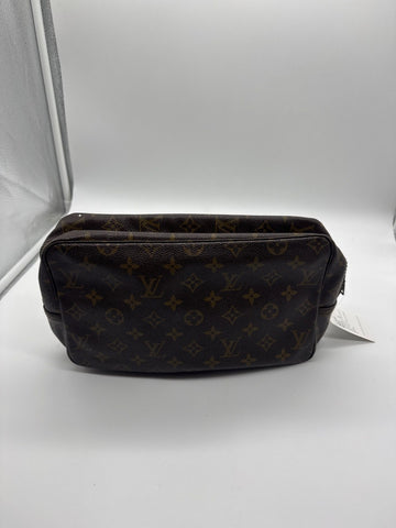 Louis Vuitton Monogram Trousse Toilette 28 831