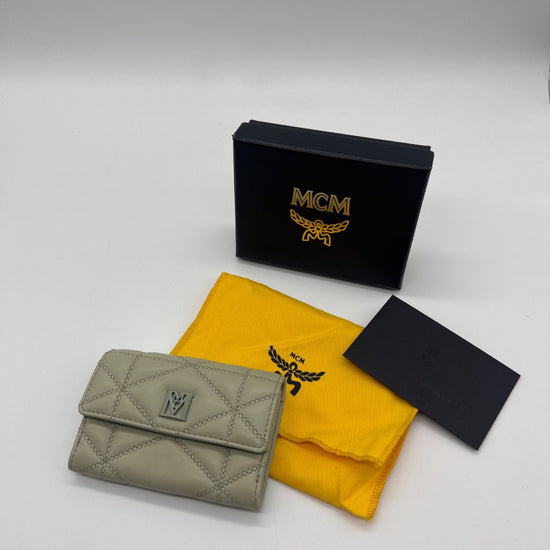 MCM Wallet Quilted Leather Beige