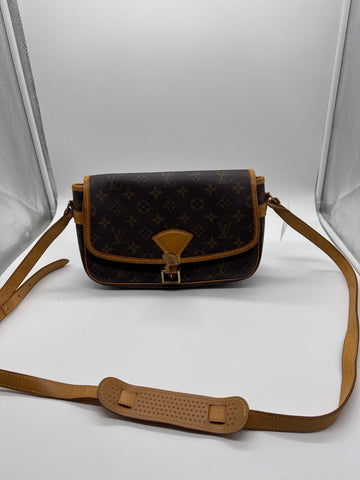 Louis Vuitton Sologne Monogram Canvas